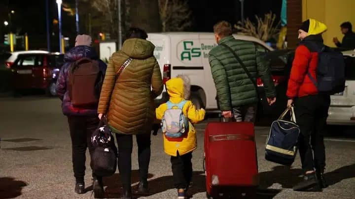 Μέσα σε 24 ώρες η Ελλάδα δέχτηκε 625 Ουκρανούς πρόσφυγες – Μεταξύ αυτών 240 παιδιά
