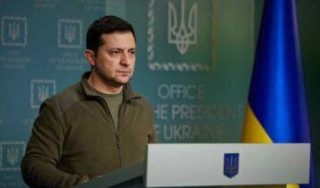 Ο Ζελένσκι εκπέμπει SOS: «Ετοιμάζουν έγκλημα πολέμου – Πυραύλους στην Οδησσό»