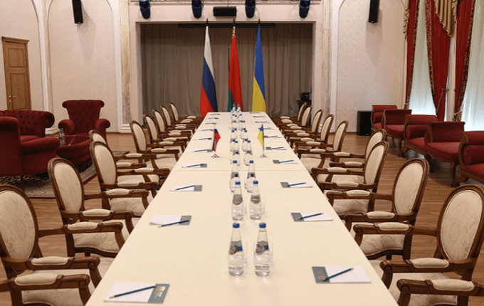 Ουκρανία: Στις 14:00 στη Λευκορωσία ξεκινούν οι διαπραγματεύσεις μεταξύ Μόσχας και Κιέβου