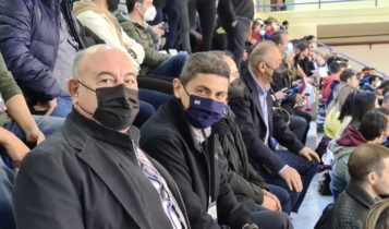ΑΕΚ: Κοντά στην Εθνική ο Παπασταμάτης - Παρακολουθεί τον αγώνα μαζί με τον Αυγενάκη