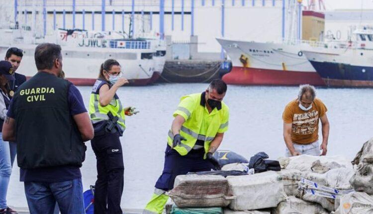Ισπανία: Βρήκαν σχεδόν 3 τόνους κοκαΐνης σε πλοίο (VIDEO)