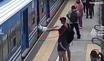 Αργεντινή: Σοκ με γυναίκα που έπεσε στις γραμμές του τρένου (VIDEO)