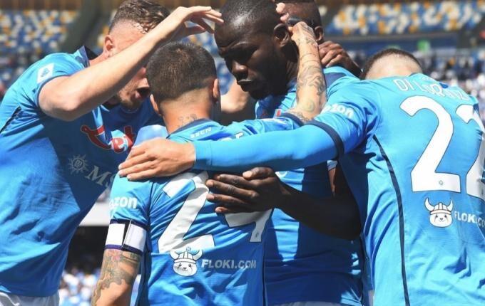 Serie A: Αγριεμένη η Νάπολι, έριξε 6 γκολ στη Σασουόλο (VIDEO)