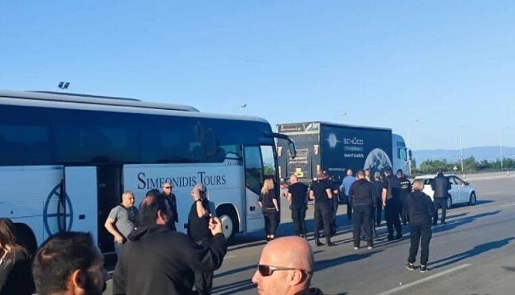 «Έμεινε» λεωφορείο με οπαδούς του ΠΑΟΚ λίγο πριν την Λαμία