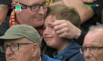 Premier League: Δάκρυα στο Ανφιλντ για την απώλεια του τίτλου (VIDEO)