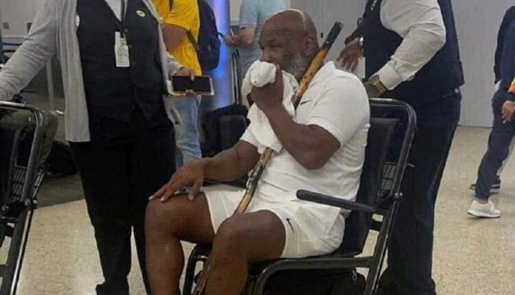 Ο Μάικ Τάισον εμφανίστηκε σε αναπηρικό αμαξίδιο στο αεροδρόμιο του Μαϊάμι (ΦΩΤΟ)