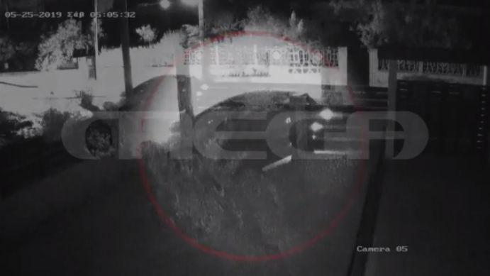 Κόρινθος: Η σοκαριστική στιγμή της παράσυρσης 19χρονου από οδηγό – Έβαλε όπισθεν & τον ξαναπάτησε! (VIDEO)