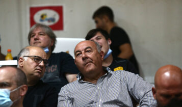 Στα Βριλήσσια ο Παπασταμάτης- Παρακολουθεί και τα δύο σημερινά παιχνίδια του τουρνουά της ΑΕΚ