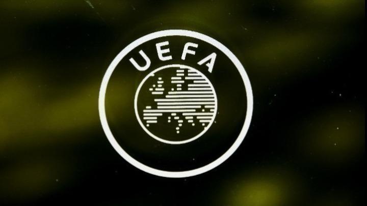 Η UEFA έτοιμη να επιτρέψει ξανά τους όρθιους στα γήπεδα!