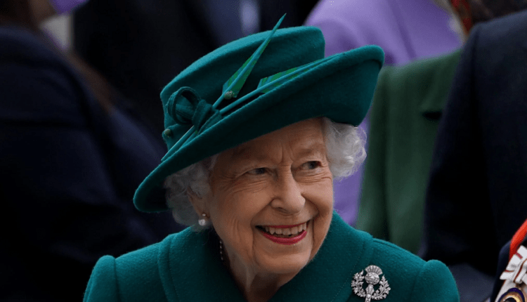 Βασίλισσα Ελισάβετ: Η στιγμή που το BBC ανακοινώνει το θάνατό της (VIDEO)