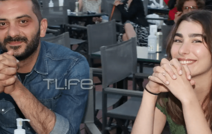 Έγιναν γονείς ο Λεωνίδας Κουτσόπουλος και η Χρύσα Μιχαλοπούλου (VIDEO)