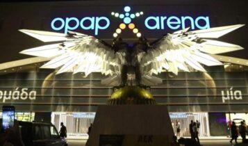 Μαγικές εικόνες από την «Αγιά Σοφιά-OPAP Arena»: Αναψαν οι δάδες μνήμης και φωτίστηκε ο ατσάλινος Αετός (VIDEO)