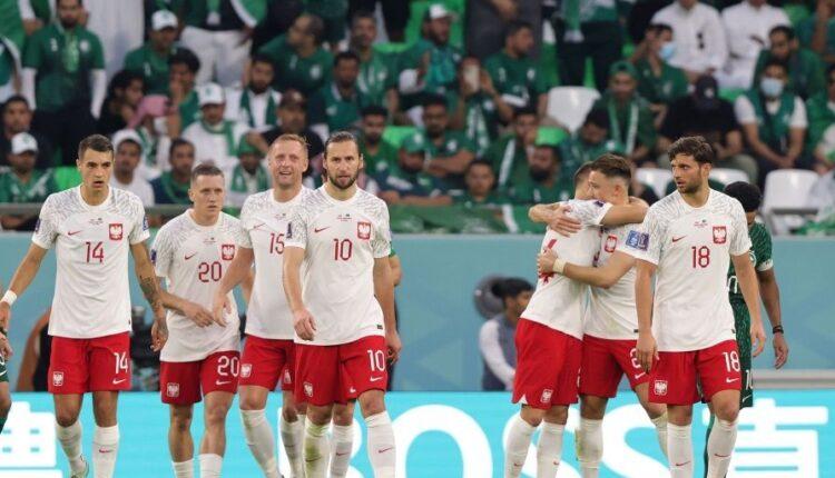 Μουντιάλ 2022: Η Πολωνία κέρδισε (2-0) τη Σαουδική Αραβία - Έμεινε στον πάγκο ο Σιμάνσκι (VIDEO)