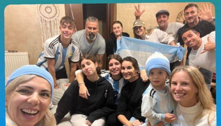 Ρόα, Μπονίνι, Αλβαρέζ και Ζαρίφ πανηγυρίσουν με οικογένειες τους την πρόκριση Αργεντινής (ΦΩΤΟ)