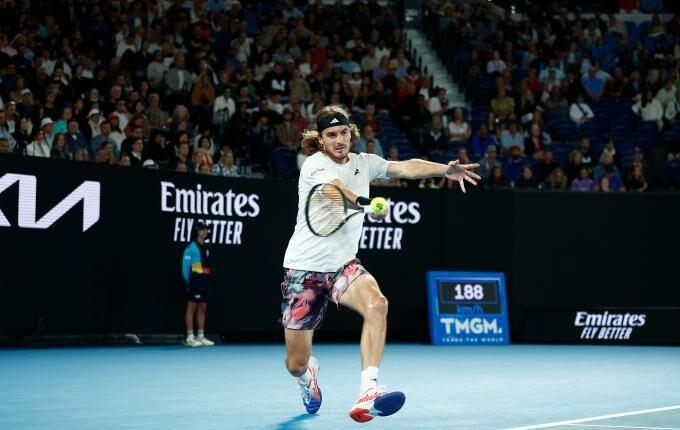 Australian Open: Εύκολα στον τρίτο γύρο ο Τσιτσιπάς, κέρδισε (3-0 σετ) τον Χιτζικάτα