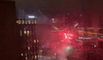 Χαμός από πυροτεχνήματα τα ξημερώματα στο ξενοδοχείο της Ρεάλ στο Λίβερπουλ