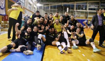 Η ΑΕΚ επέστρεψε στην Volleyleague - Νίκησε (3-1) τον Φλοίσβο και πανηγύρισε την απευθείας άνοδο της στα μεγάλα σαλόνια!