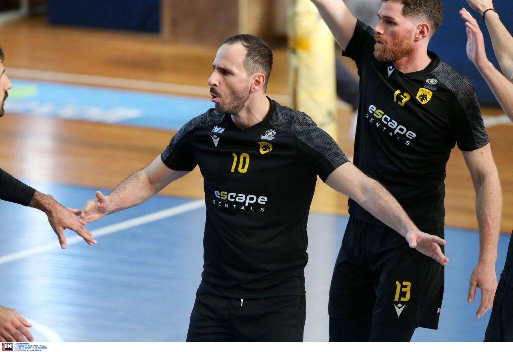 Ρούσσης στο enwsi.gr: «Η ΑΕΚ μπορεί να διεκδικήσει την θέση της στις κορυφαίες ομάδες στη Volleyleague»