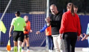 Σάλος με προπονητή ομάδας γυναικών στην Ισπανία: «Δεν κάνετε για την πρώτη κατηγορία, λεσβίες»