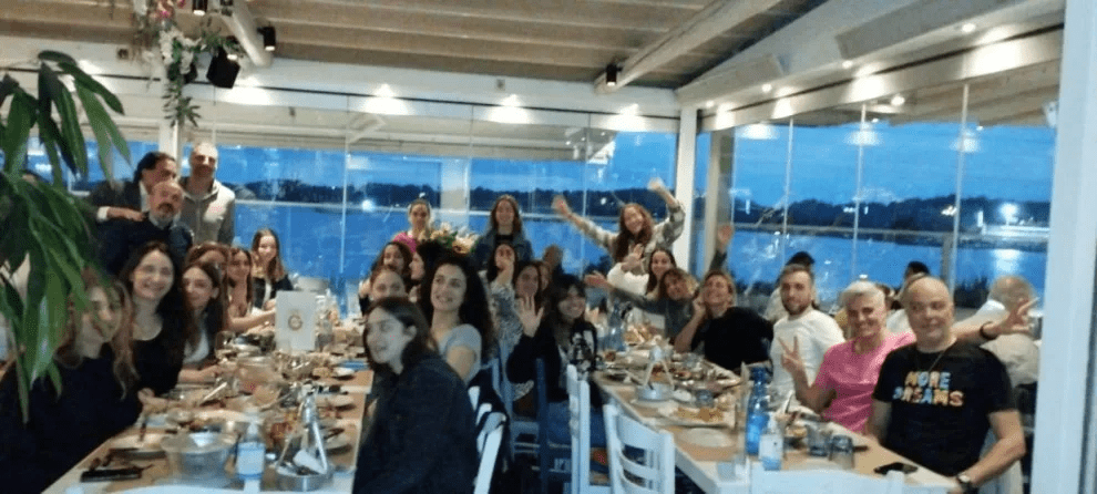 ΑΕΚ: Δείπνο της γυναικείας ομάδας πόλο στην Γαλατασαράι (ΦΩΤΟ)