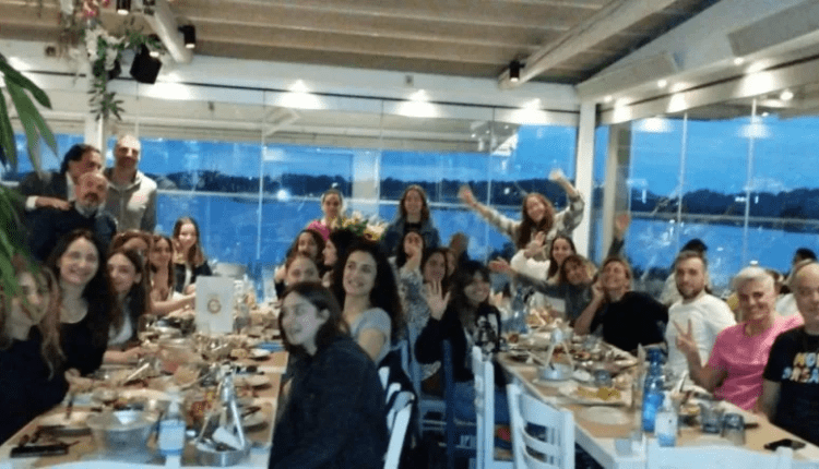 ΑΕΚ: Δείπνο της γυναικείας ομάδας πόλο στην Γαλατασαράι (ΦΩΤΟ)