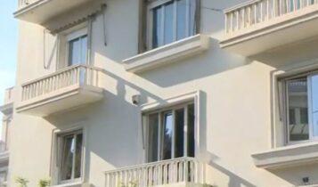 Θέα θάλασσα και Ακρόπολη: Αυτός αγόρασε το πιο ακριβό διαμέρισμα της Αθήνας με 18 εκατ. ευρώ