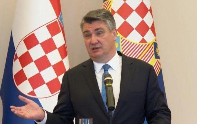 Άνευ ορίων πρόκληση από τον Κροάτη Πρόεδρο: «Φέρονται στους προφυλακισθέντες σαν αιχμαλώτους πολέμου – Τους σκόρπισαν στις φυλακές για να χτυπηθούν και να βιαστούν»