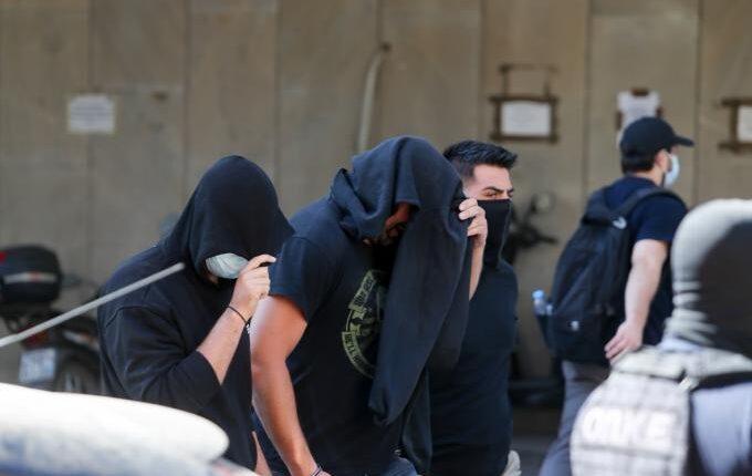 Νέα Φιλαδέλφεια: Η Κροατία επιμένει να μη στέλνει τα ποινικά μητρώα των 98 συλληφθέντων