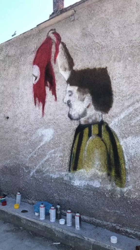 Ο τρομερός πανηγυρισμός του Γαλανόπουλου για τον Μιχάλη έγινε γκράφιτι στην Καλλονή Λέσβου! (ΦΩΤΟ)