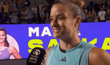 Συγκινημένη μετά τη νίκη της η Μαρία Σάκκαρη (VIDEO)