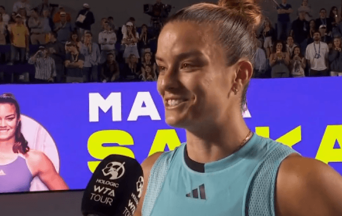 Συγκινημένη μετά τη νίκη της η Μαρία Σάκκαρη (VIDEO)