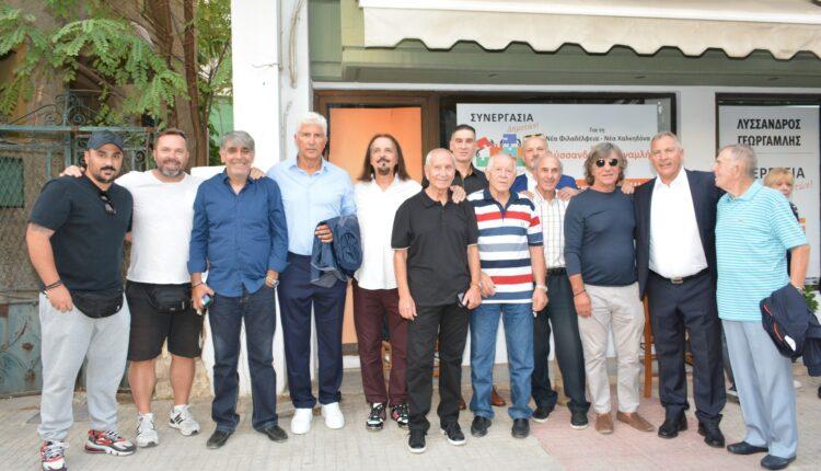 Ολη η ΑΕΚ ήταν δίπλα στον Γεωργαμλή στην πρώτη συγκέντρωση: Μαύρος-Μανωλάς-Ατματσίδης εκεί, έστειλε μήνυμα στήριξης ο Νεστορίδης!