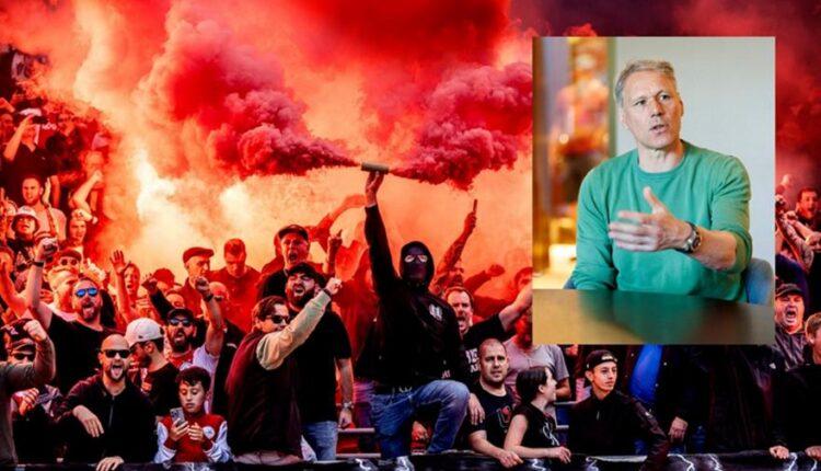 Αντίπαλοι ΑΕΚ: Ξέσπασμα Φαν Μπάστεν για τα επεισόδια των οπαδών του Άγιαξ - «Να το κλείσουμε!»