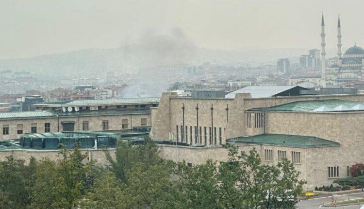 Τρομοκρατικό χτύπημα στο Υπουργείο Εσωτερικών της Τουρκίας, νεκροί οι δύο δράστες