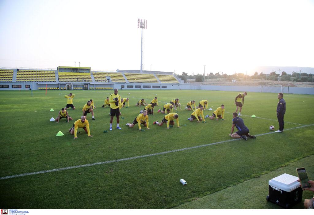 Εικόνες από την τελευταία προπόνηση της ΑΕΚ στα Σπάτα πριν το ματς με τον Άγιαξ
