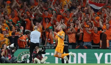 Εθνική Ολλανδίας: Μέσα ο Βέχορστ για τον τελικό με την Ελλάδα