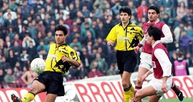Μανωλάς και Μπορμπόκης για την υπερομάδα της ΑΕΚ των ΄90s: «Εκείνη η ομάδα στεκόταν άνετα και σήμερα στο πρωτάθλημα» (VIDEO)