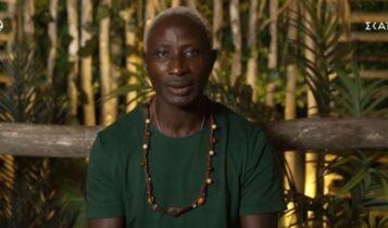 Ο Βαμβακούλας έβγαλε έξω από τα ρούχα του τον Ογκουνσότο - «Δεν θα μου πει εμένα πότε θα φύγω» (VIDEO)