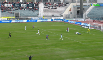 Βόλος - Ολυμπιακός: Πέναλτι και αποβολή ο Ρέτσος, ευστόχησε για το 1-0 ο Μωραΐτης (VIDEO)