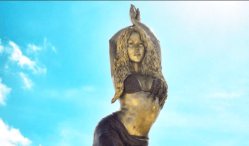 Κολομβία: Η Σακίρα έγινε… άγαλμα 6 μέτρων στη Μπαρρανκίγια (ΦΩΤΟ)