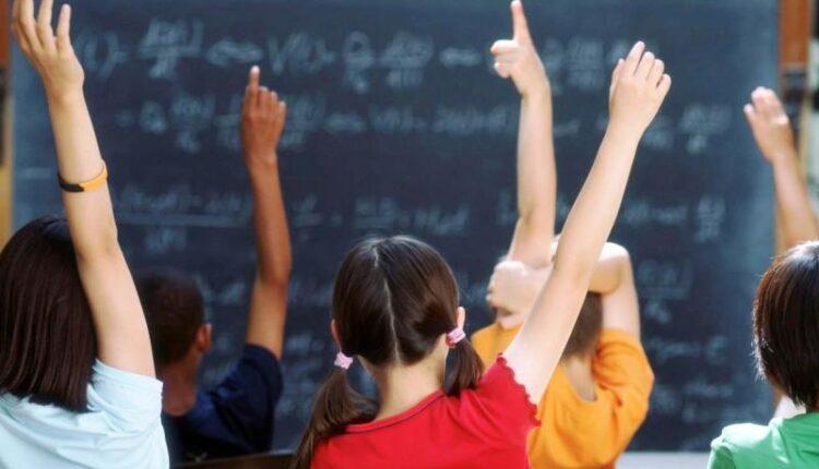 Κορονοϊός: Ο ΕΟΔΥ θα ανακοινώσει μέτρα προστασίας ενόψει του ανοίγματος των σχολείων