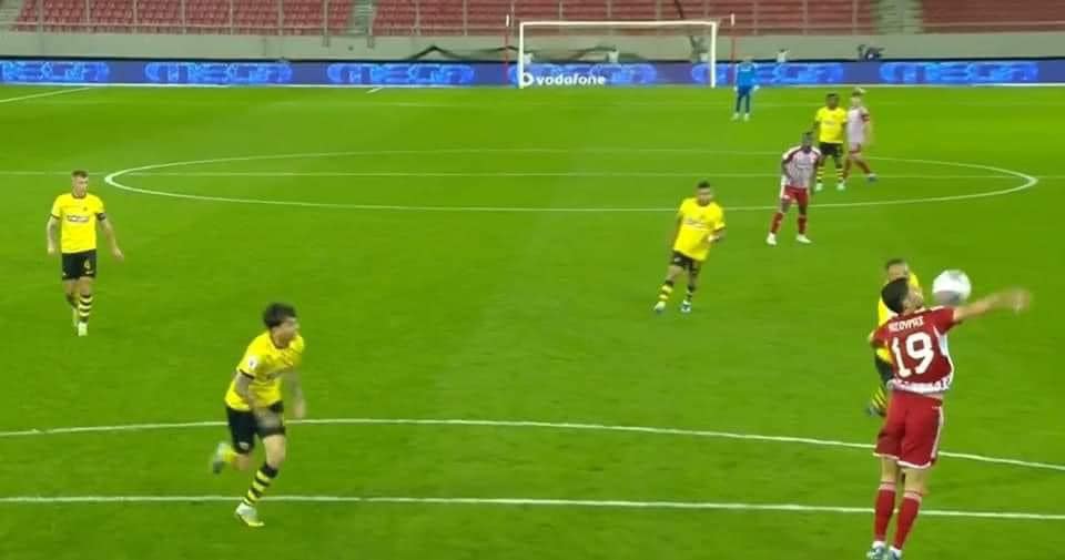 Ολυμπιακός-ΑΕΚ: Η απόδειξη για το καθαρό χέρι του Μασούρα στην φάση με το γκολ που ακυρώθηκε (ΦΩΤΟ - VIDEO)