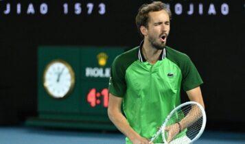 Αustralian Open: Στον τελικό ο Μεντβέντεφ με απίθανη ανατροπή