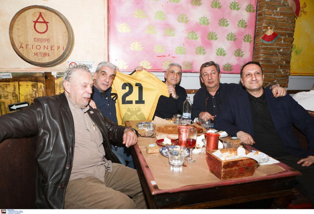 Εικόνες από την μεγάλη γιορτή για τα 11α γενέθλια και την κοπή της πίτας του enwsi.gr