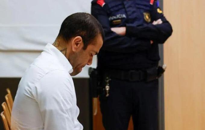 Ένοχος κρίθηκε ο Ντάνι Άλβες για τη σεξουαλική επίθεση-Φυλάκιση 4,5 ετών
