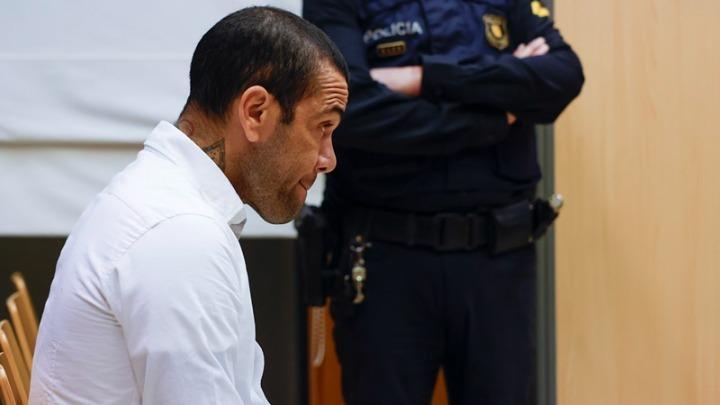 «La Vanguardia»: «Ο πατέρας του Νεϊμάρ πληρώνει την εγγύηση για την αποφυλάκιση του Ντάνι Άλβες»
