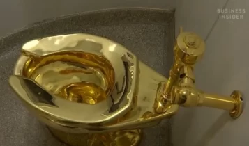 Βρέθηκε ο κλέφτης της χρυσής τουαλέτας: Η λεκάνη των 18 καρατίων αξίας 5.600.000 ευρώ