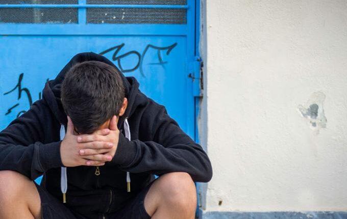 Σοκ για 15χρονο σε σχολική εκδρομή: Ο πατέρας του κατήγγειλε σεξουαλική κακοποίηση από συμμαθητές του