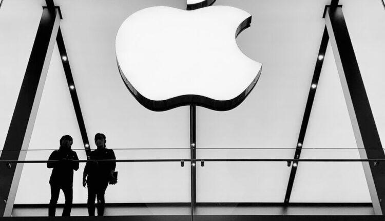 Τι σχεδιάζει η Apple για την επόμενη γενιά iPhone και τι ισχύει με την τεχνητή νοημοσύνη στις συσκευές της