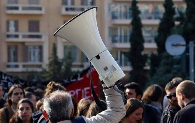 Παραλύει η χώρα την Τετάρτη: Ποιοι συμμετέχουν στην απεργία, πώς θα κινηθούν τα ΜΜΜ